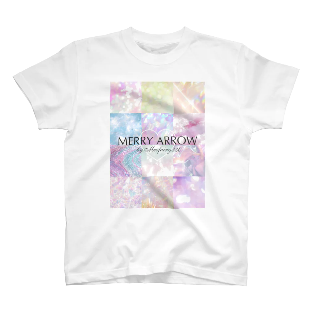 MERRY ARROW by meofairy336のMERRY ARROW LOGO Regular Fit T-Shirt
