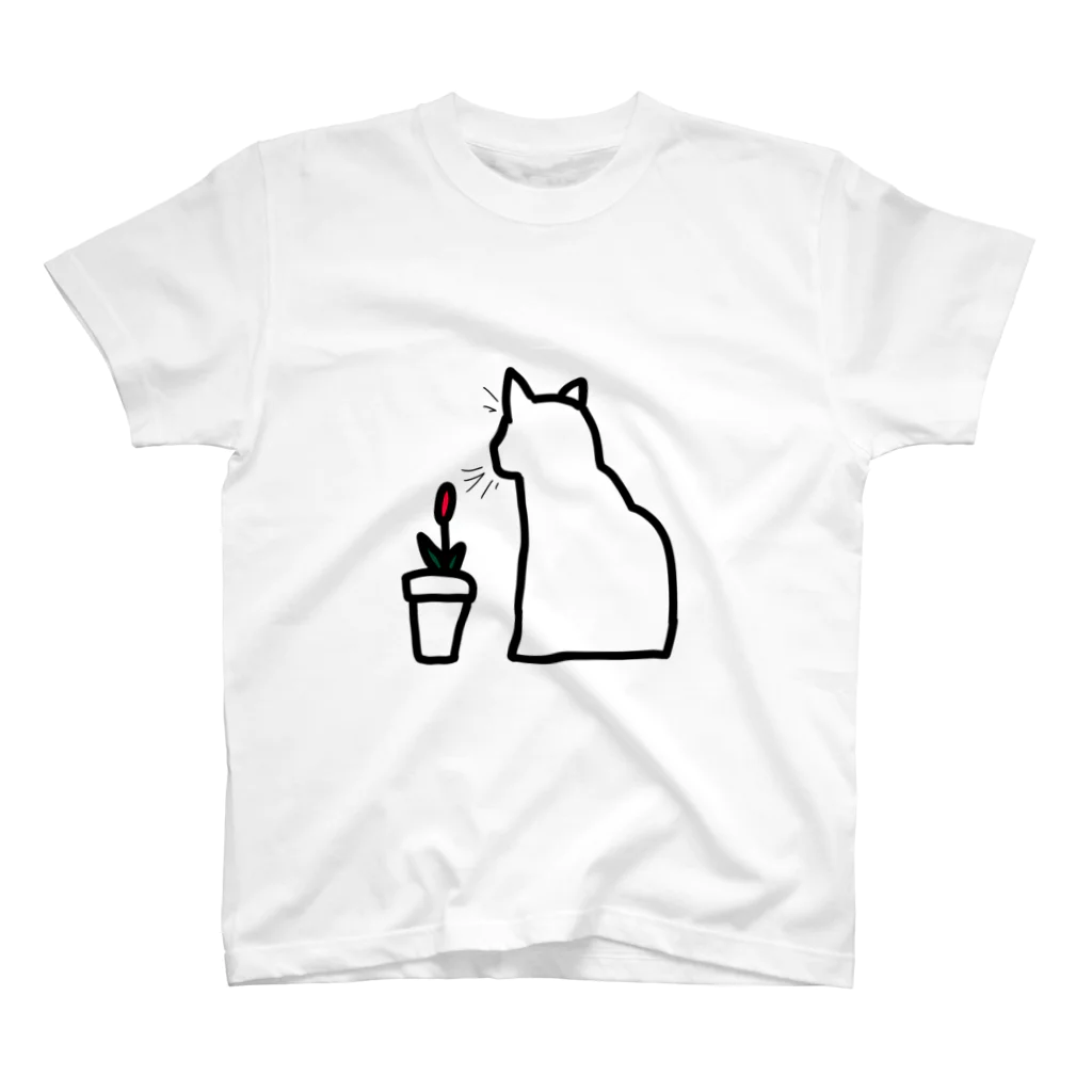 すわんちゃんの窓辺のねこ スタンダードTシャツ