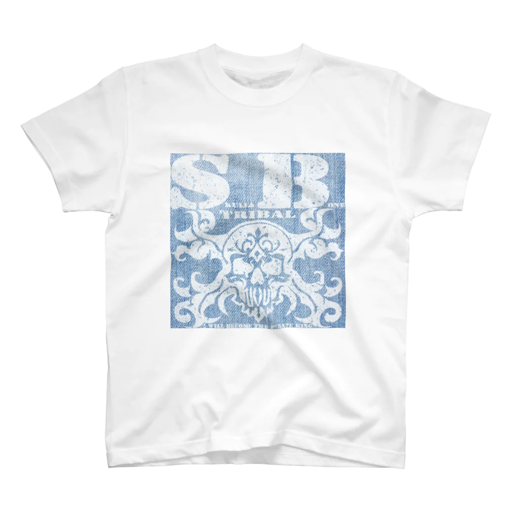 Ａ’ｚｗｏｒｋＳのSKULL&BONE TRIBAL GRUNGE WHT ON DENIM スタンダードTシャツ