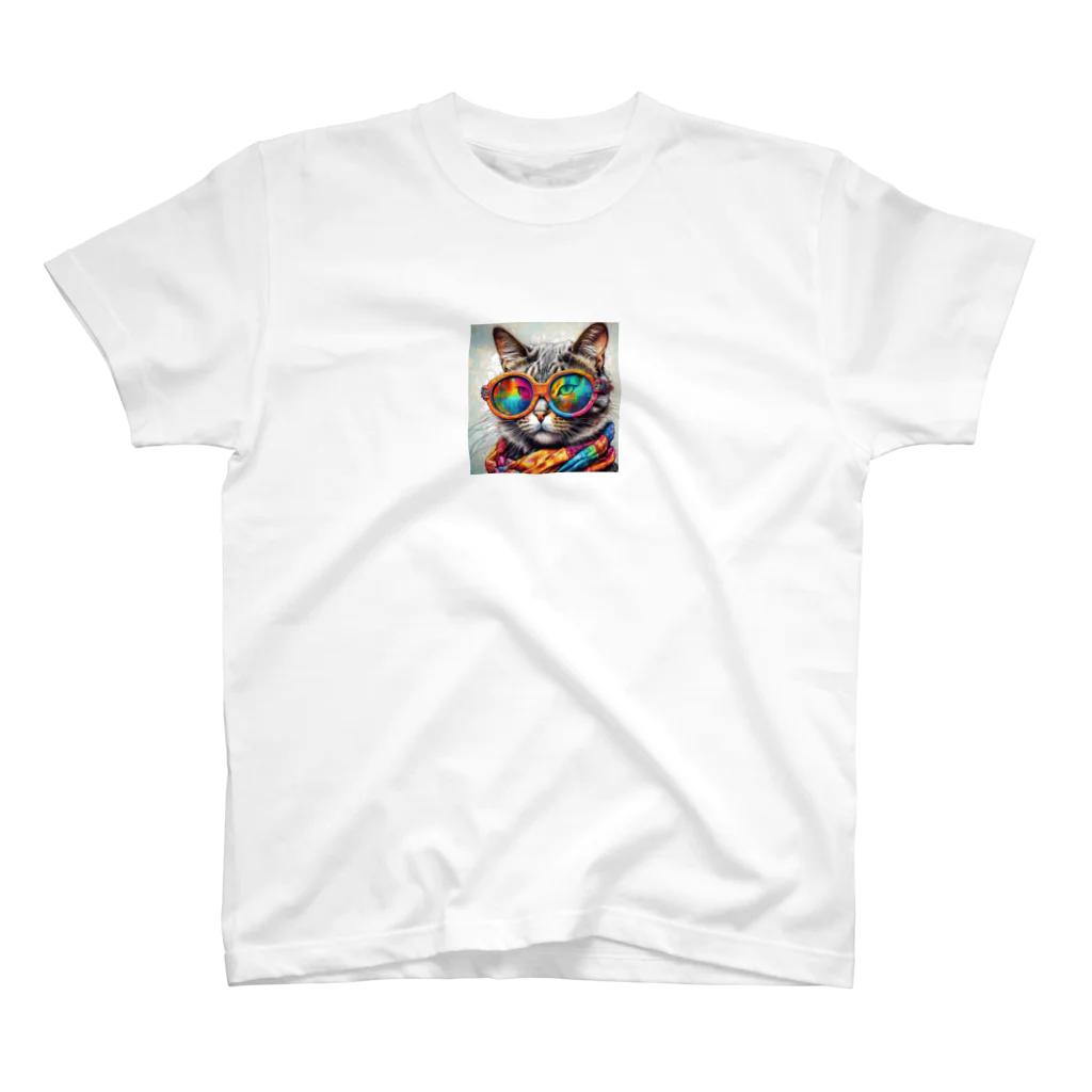 だんのんのカラフルメガネをかけた猫 Regular Fit T-Shirt