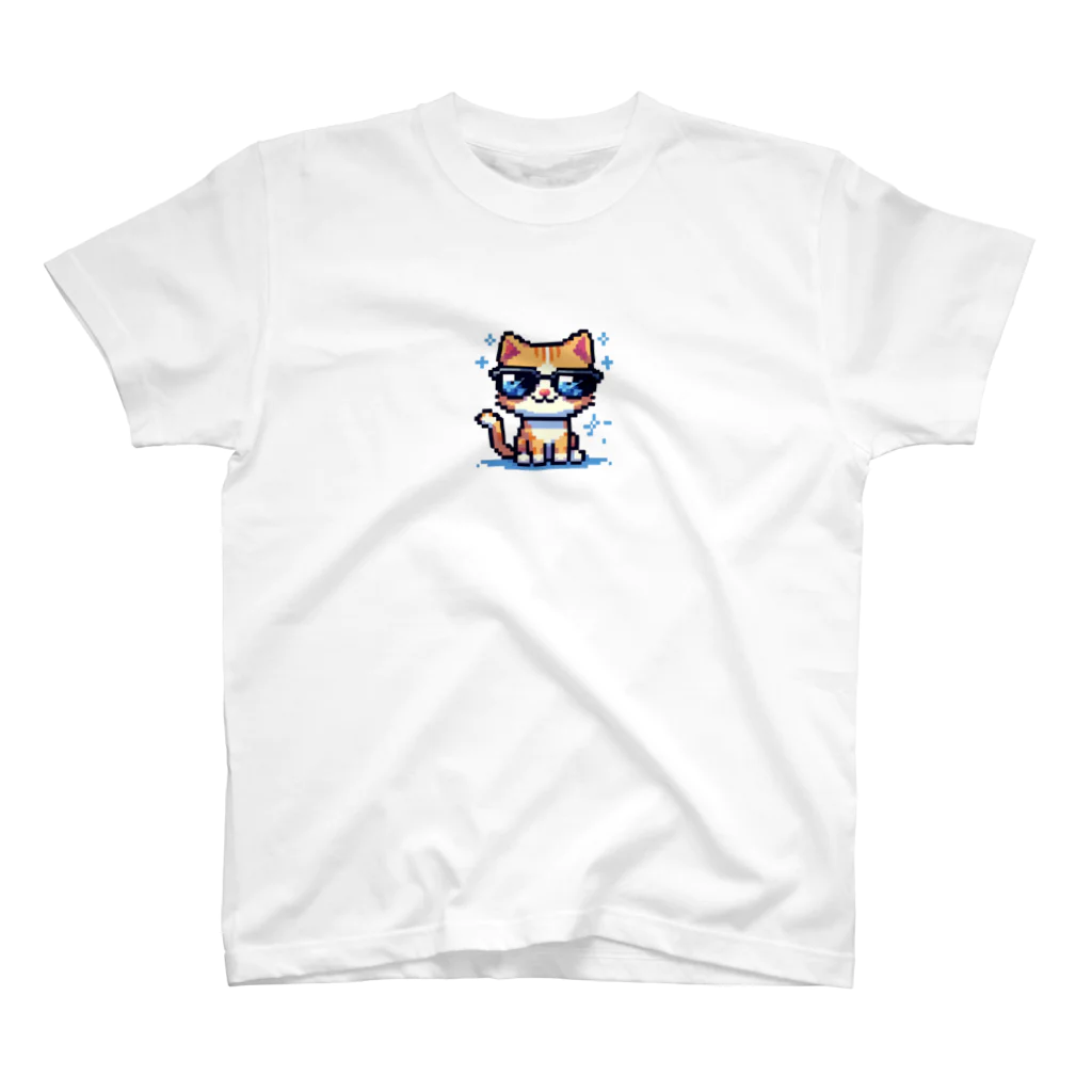 BinaryStoreのきらりんサングラスにゃんこ Regular Fit T-Shirt