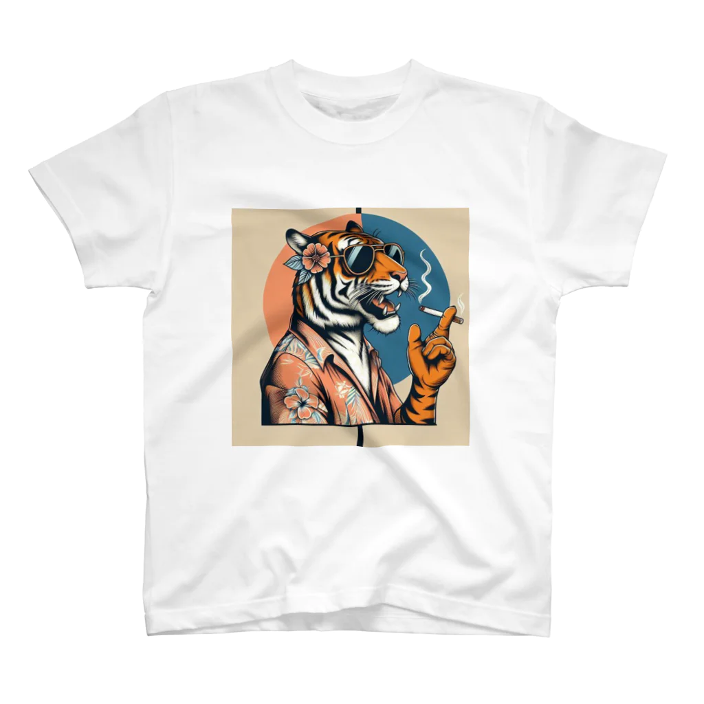 ビギニングストアのTIGER Regular Fit T-Shirt