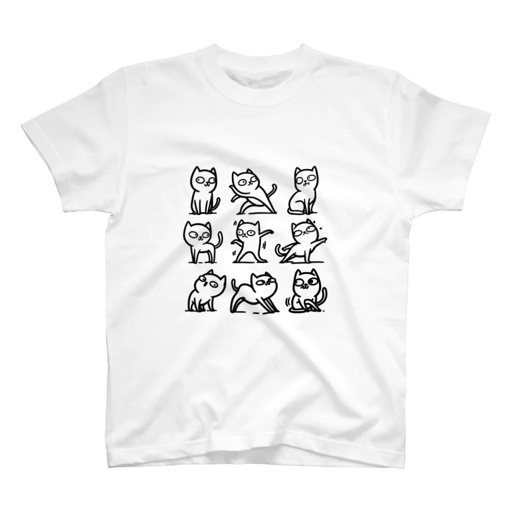 コグマヤの【ラインイラスト】ギョロメにゃんこ Regular Fit T-Shirt