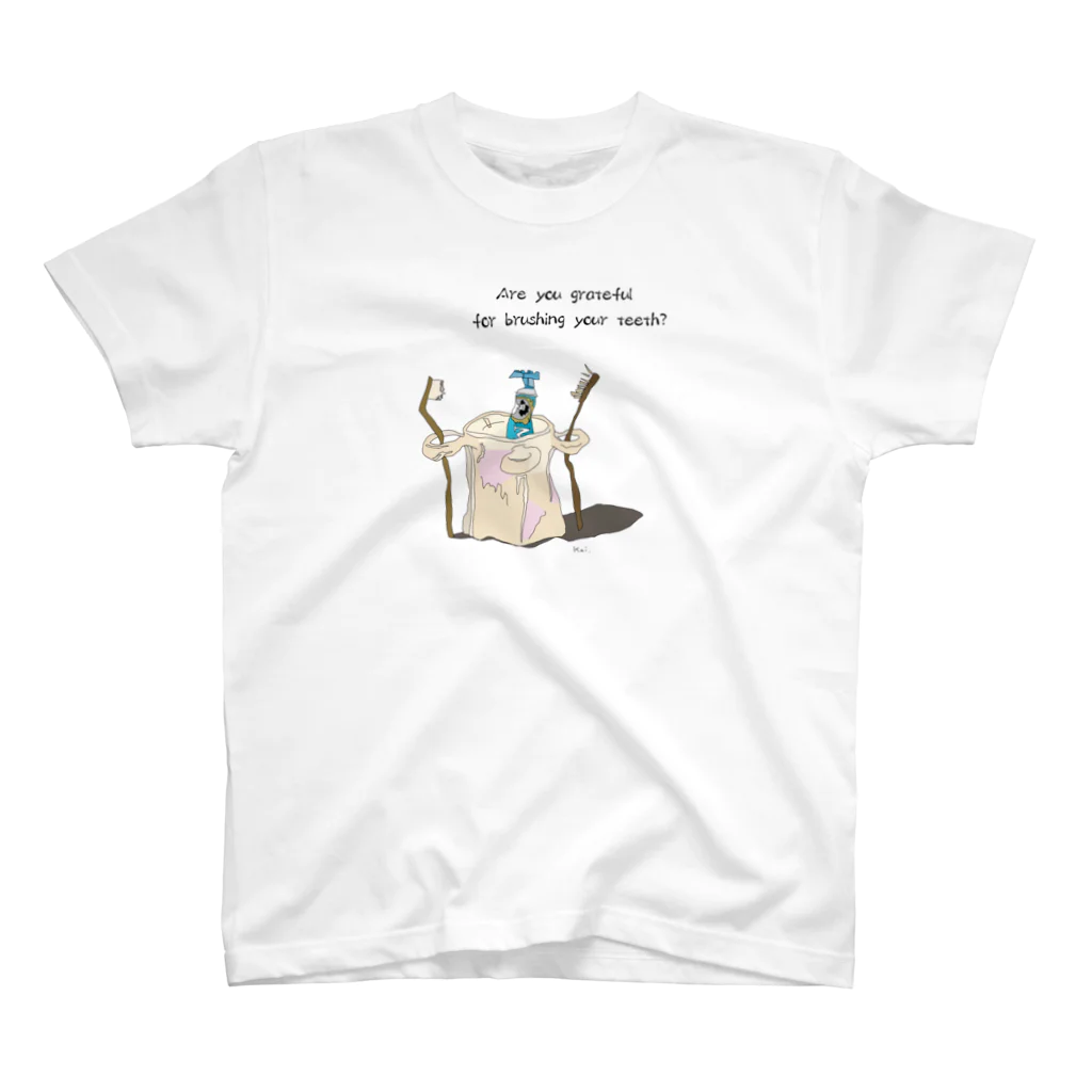 【Kai.】のAre you grateful for brushing your teeth? Regular Fit T-Shirt