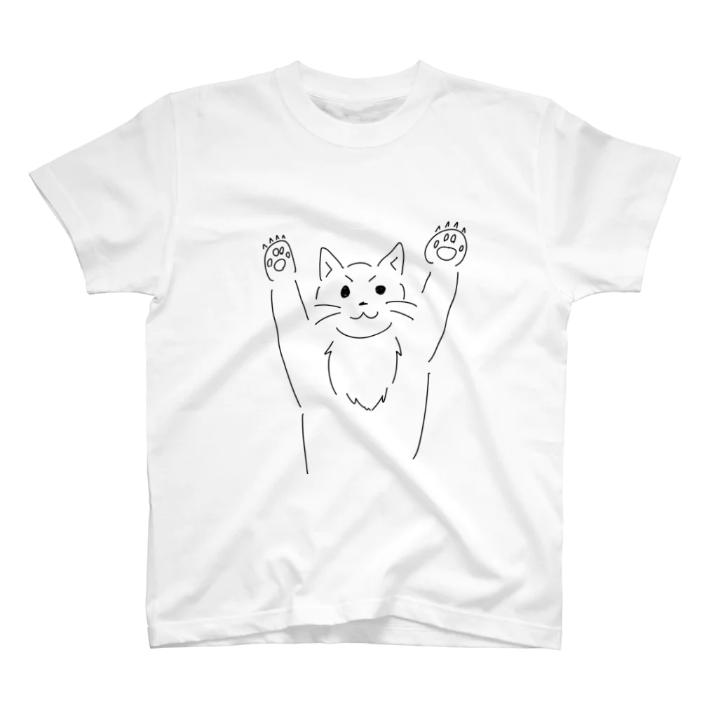 tamagotyokoの飛びかかる猫 スタンダードTシャツ