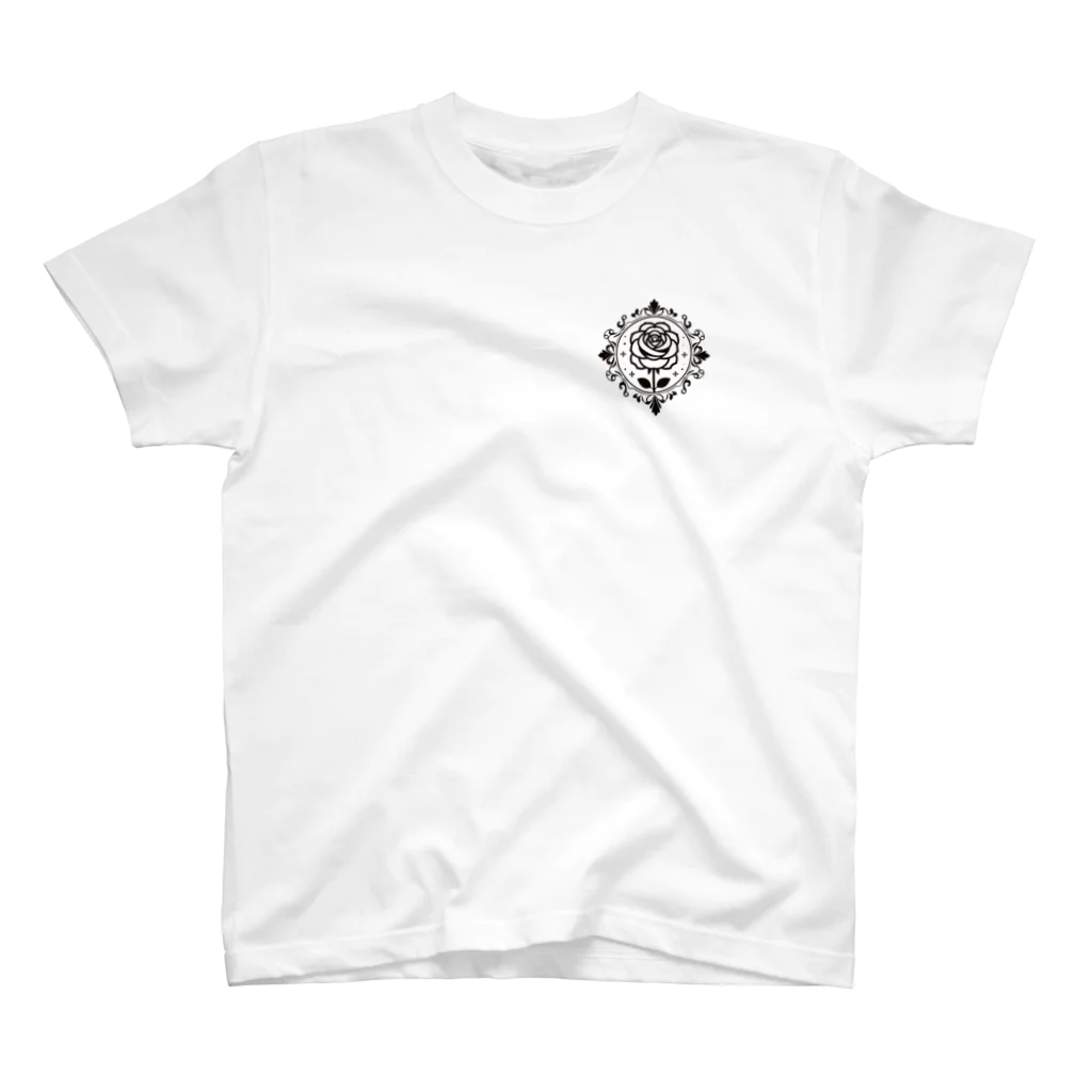 akiramenの薔薇 Regular Fit T-Shirt