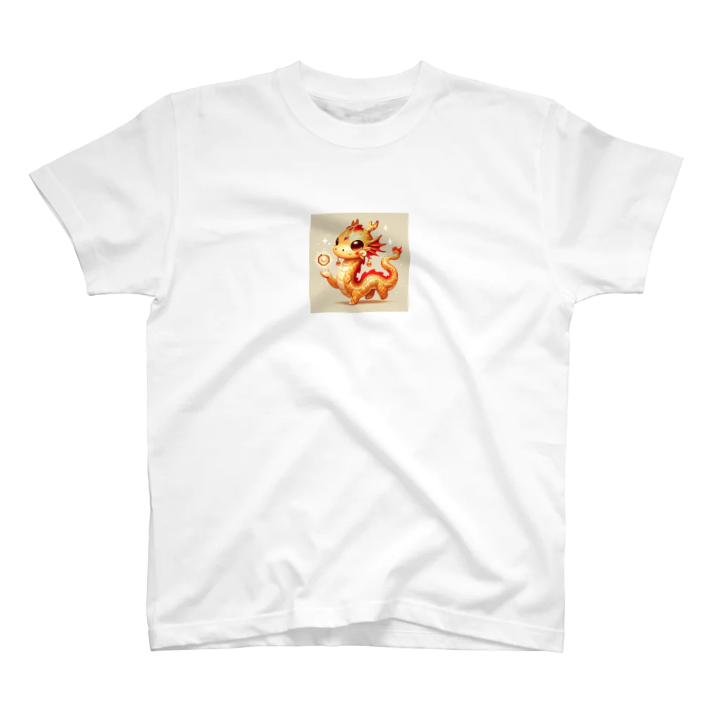 亀蘭・タマムシの金龍八角象徴 Regular Fit T-Shirt