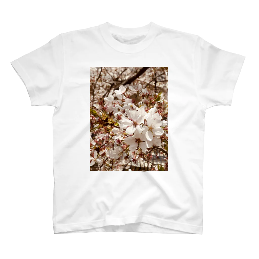 koikoi shop@suzuri店のおもいでのなかの桜 Regular Fit T-Shirt