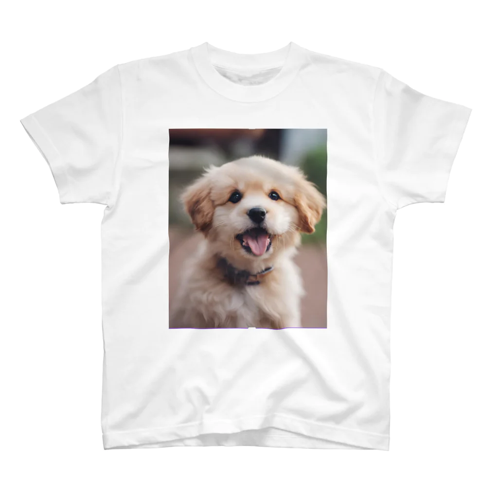 幸運招来の可愛い犬 スタンダードTシャツ