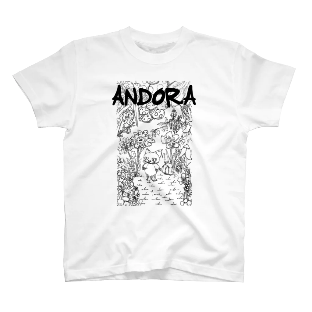 ANDORAの白黒ANDORA猫　森 Regular Fit T-Shirt