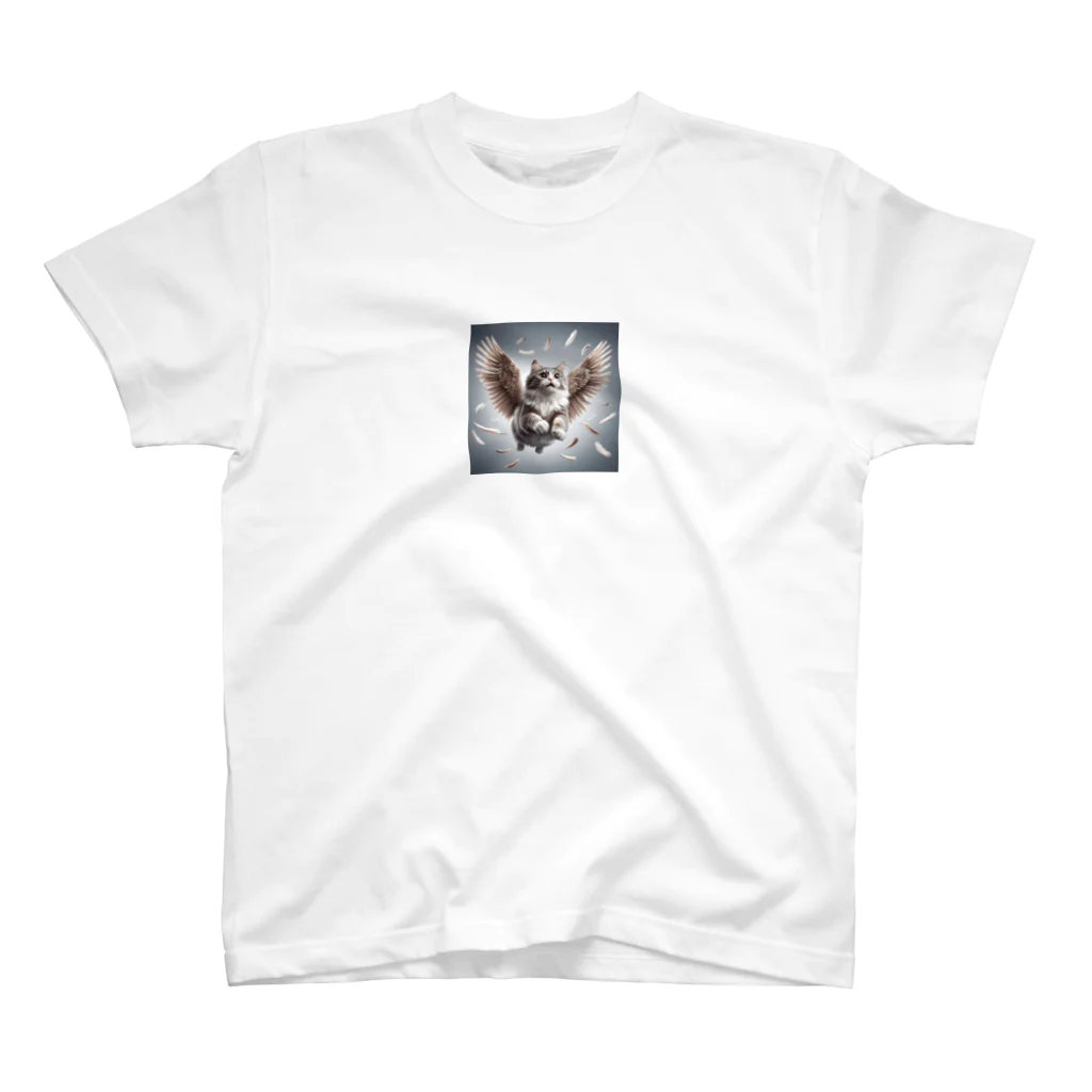 oz-chanの空飛ぶ猫リアル風4 Regular Fit T-Shirt