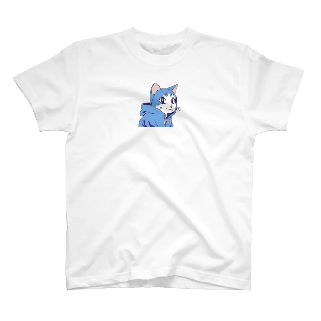 yamabの青いパーカーをきた猫 Regular Fit T-Shirt