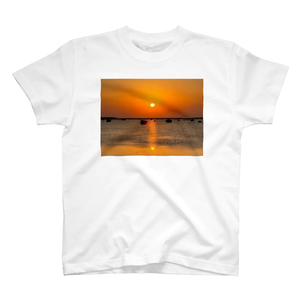 沖縄筋肉屋の沖縄、夕日🌇 スタンダードTシャツ