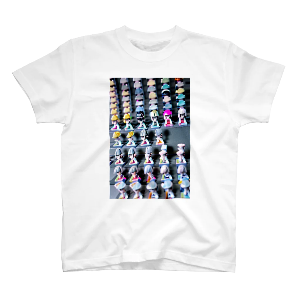 momonekokoの彩り豊かな小さなフィギュアたち スタンダードTシャツ