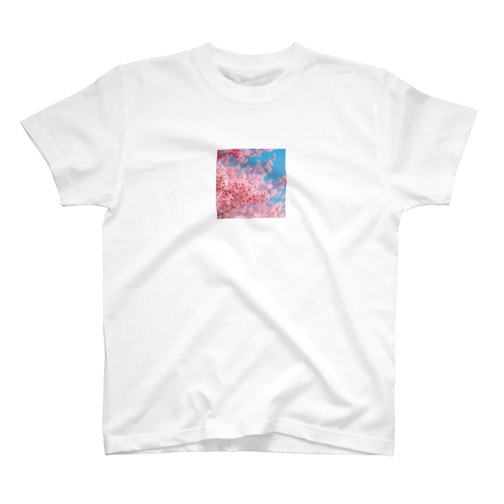 AQUAMETAVERSEの桜きれい！フミコ Regular Fit T-Shirt