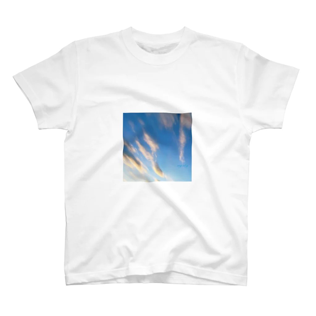 すずかけの木の雲の流れに乗る。 スタンダードTシャツ