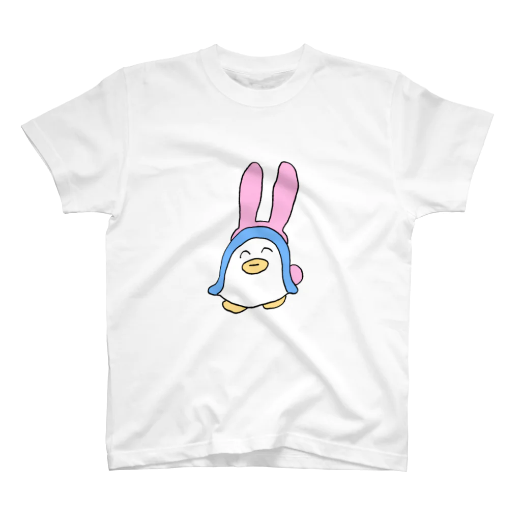 07cmのうさぎのコスプレをするペンギン スタンダードTシャツ