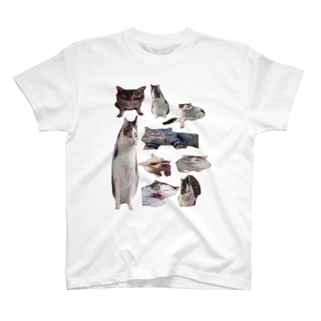 にゃんにゃんのねこいぬねこ Regular Fit T-Shirt