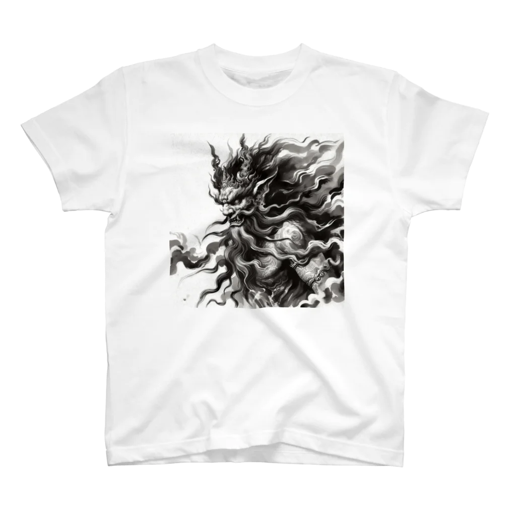 EIKATSU（和風テイスト）の迫力ある鬼 Regular Fit T-Shirt