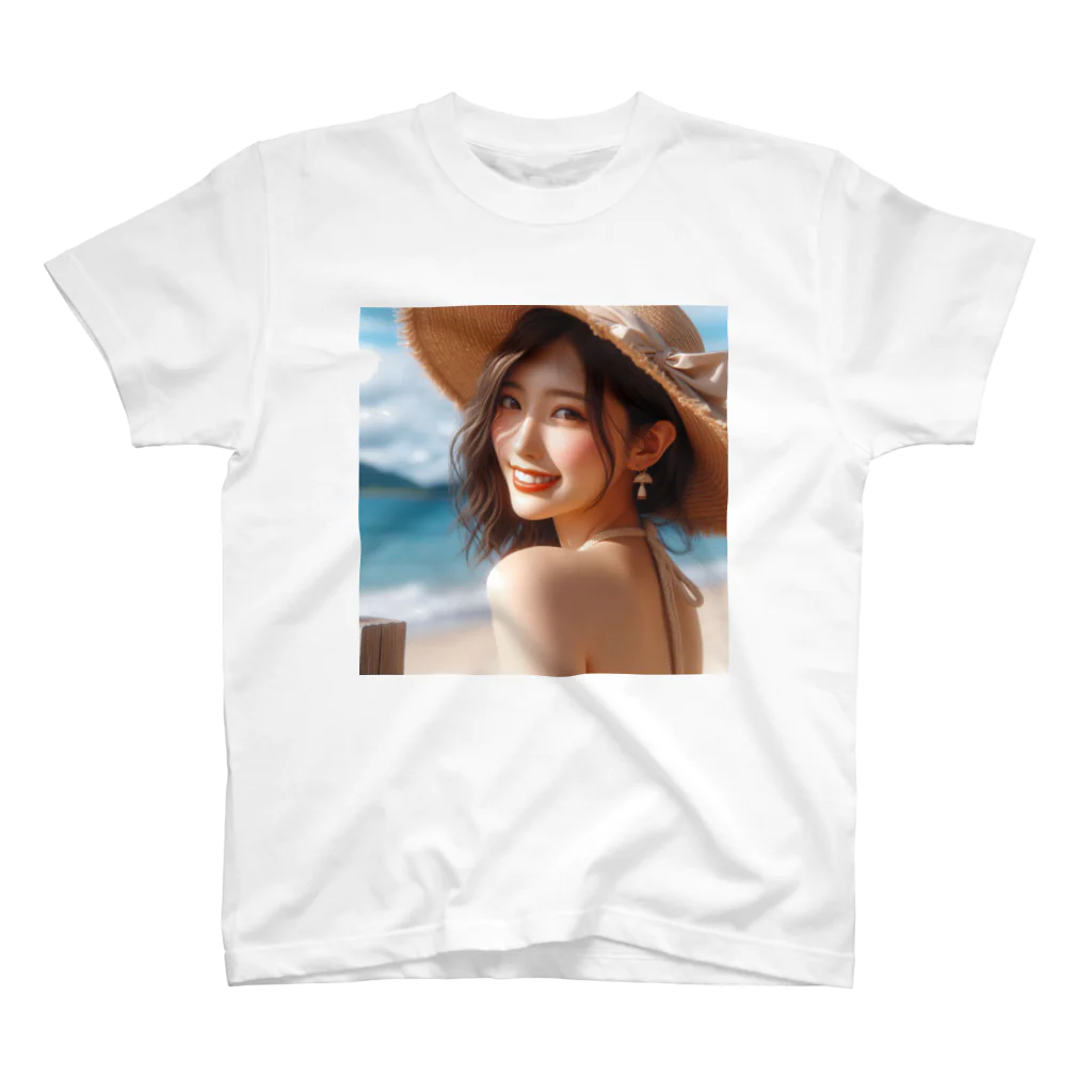 hopeデザインの海辺の美女 Regular Fit T-Shirt