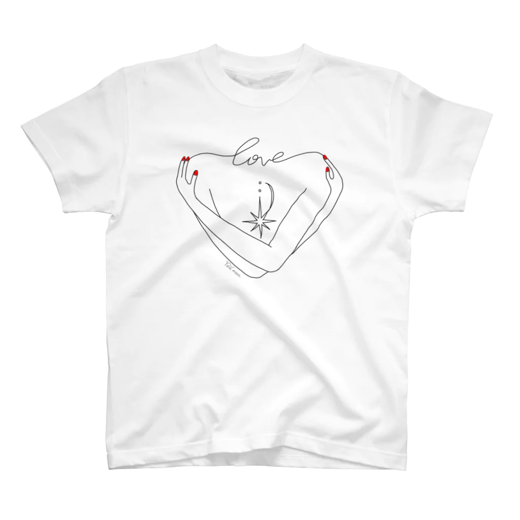 rera moonのLOVE Regular Fit T-Shirt