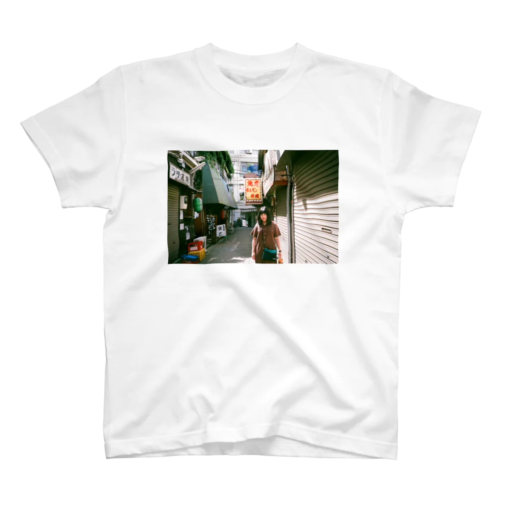 qqq shopのhiru sankaku chitai Regular Fit T-Shirt