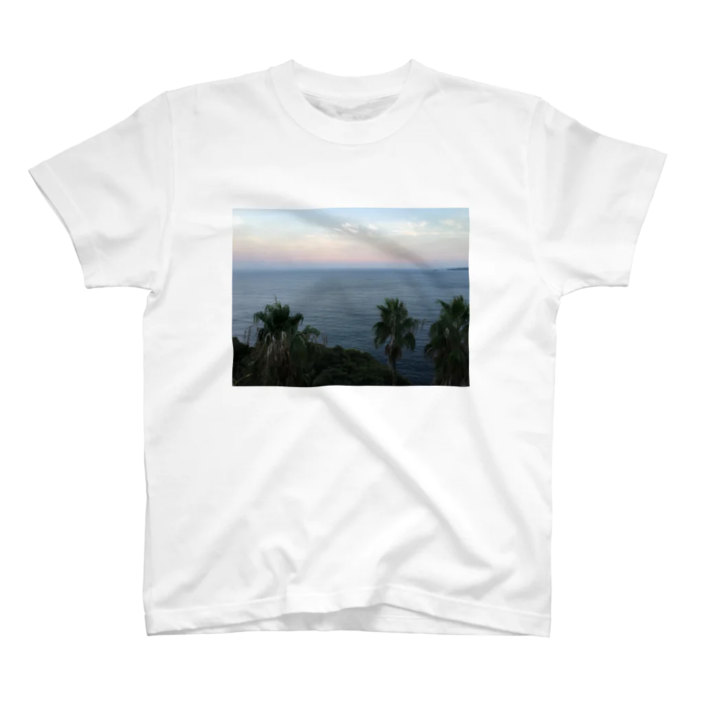 Wooo!のIzu Regular Fit T-Shirt