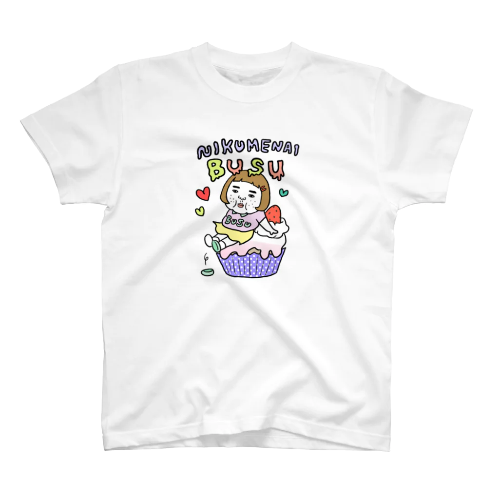 キャロライン企画の憎めないブスカップケーキ Regular Fit T-Shirt