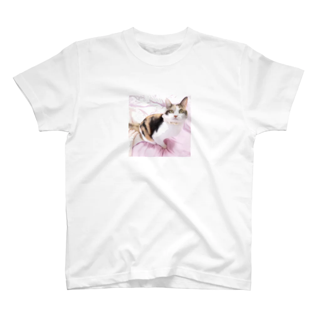 プンプクの三毛猫まのん Regular Fit T-Shirt