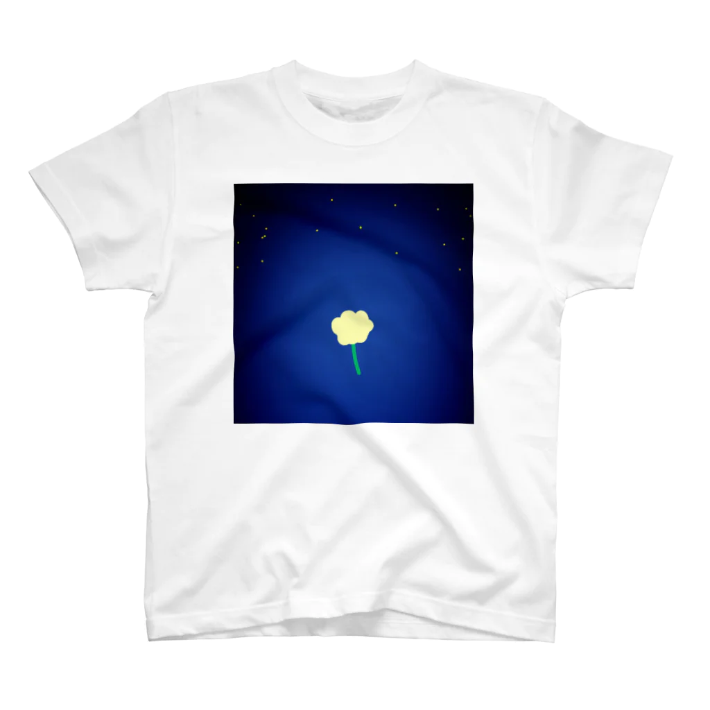 菜の花の夜空に浮かぶ一輪の花 スタンダードTシャツ