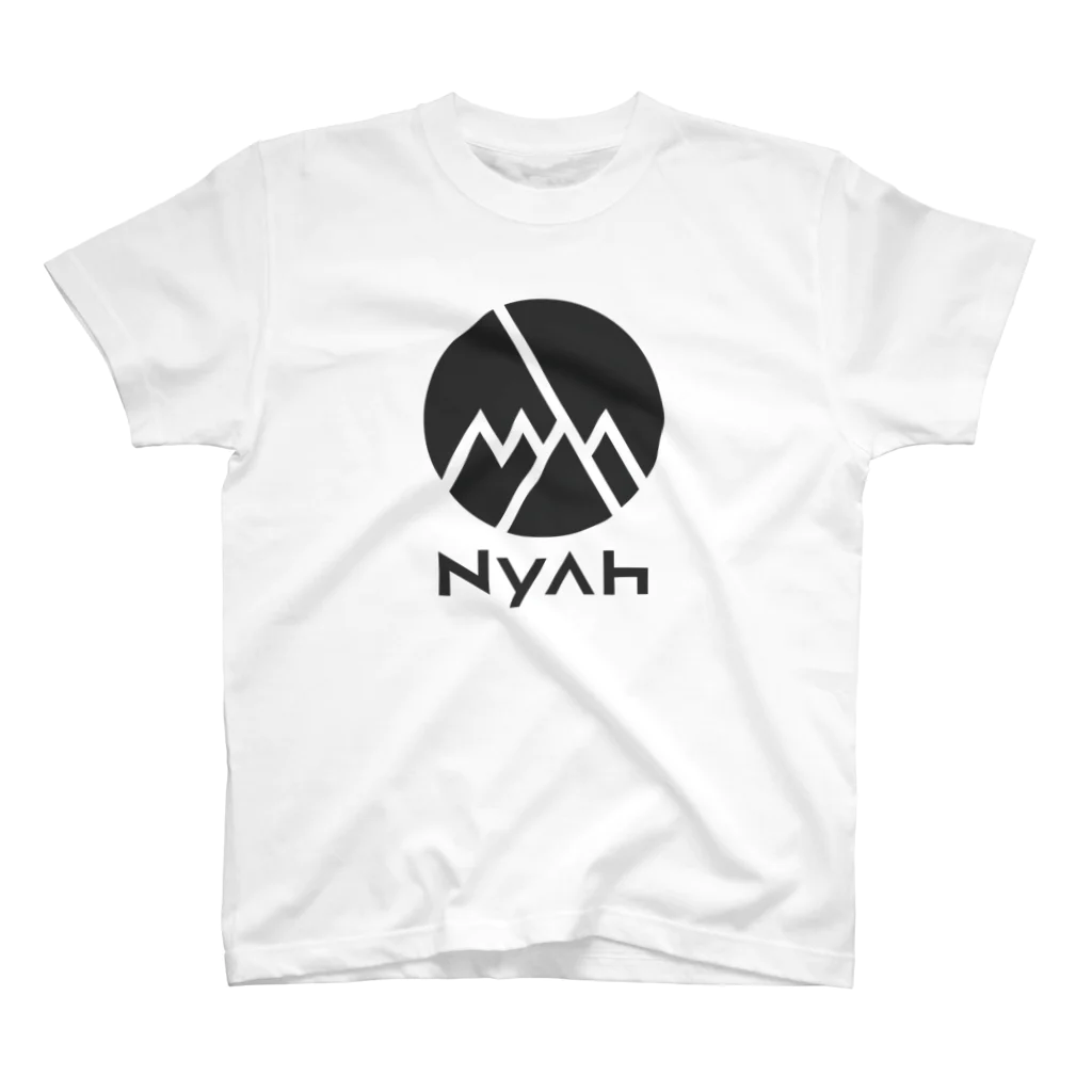 shoのNyah - black スタンダードTシャツ