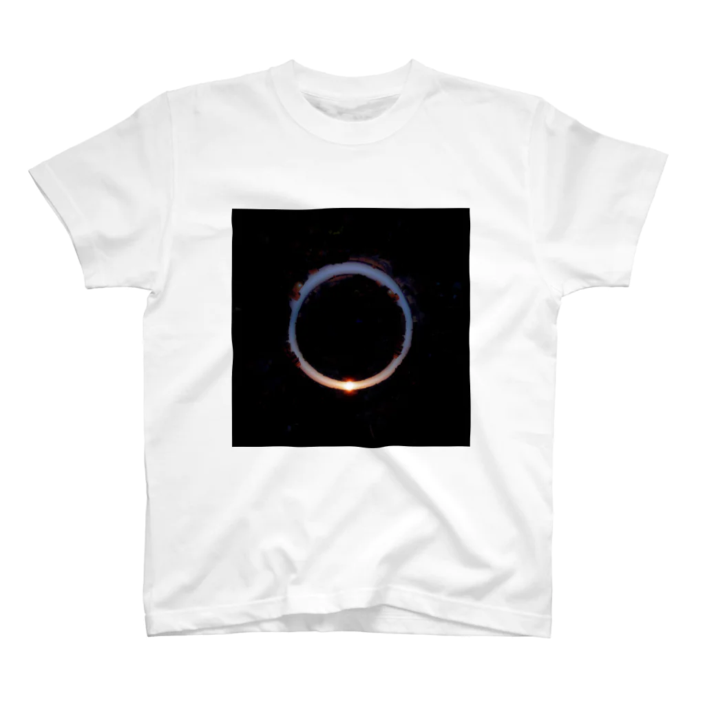 PhotoAtelier AileのSun rise Ring Regular Fit T-Shirt