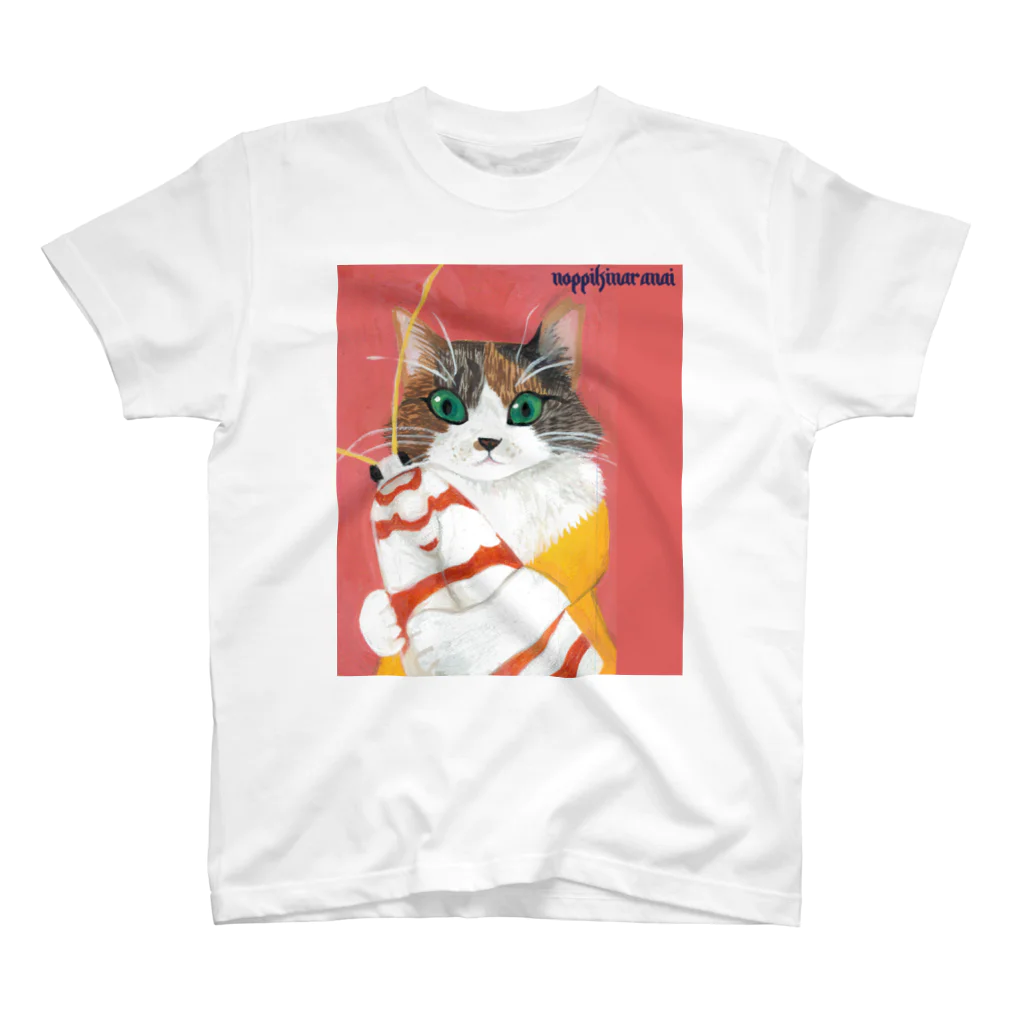 のっぴきならない。ラインスタンプ発売中ののっぴきならない/保護猫ジーア Regular Fit T-Shirt