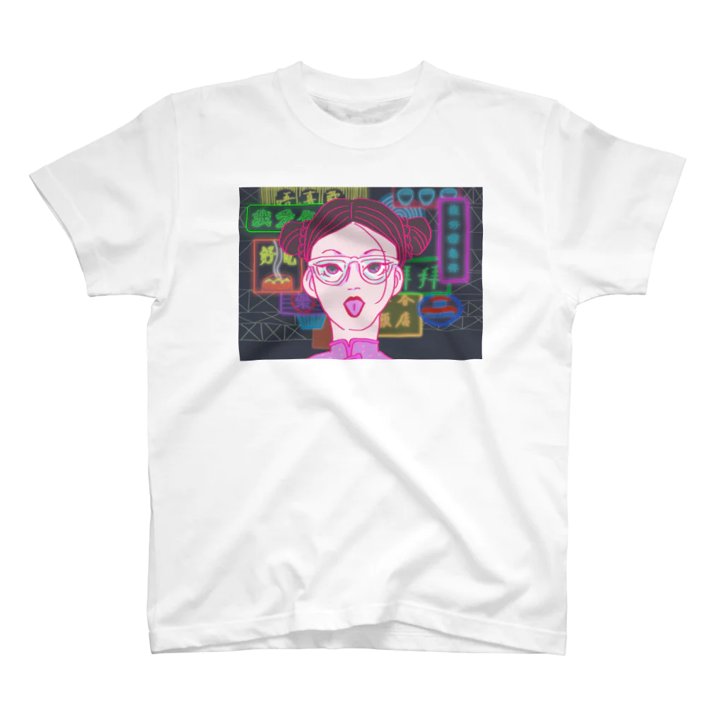 コ八ルのネオン街の女の子 Regular Fit T-Shirt