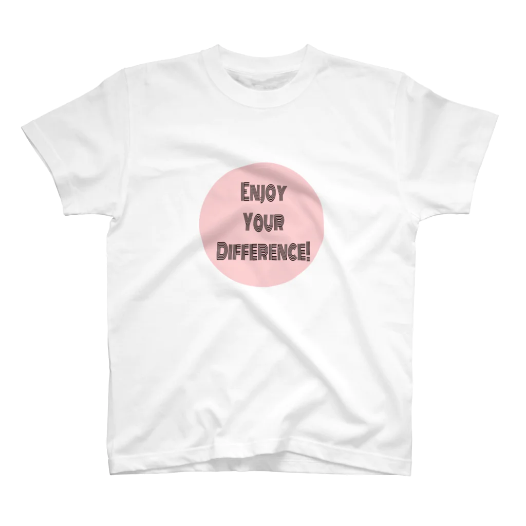 『ビヨンド ガールズ』 オリジナルグッズのEnjoy Your Difference! Regular Fit T-Shirt