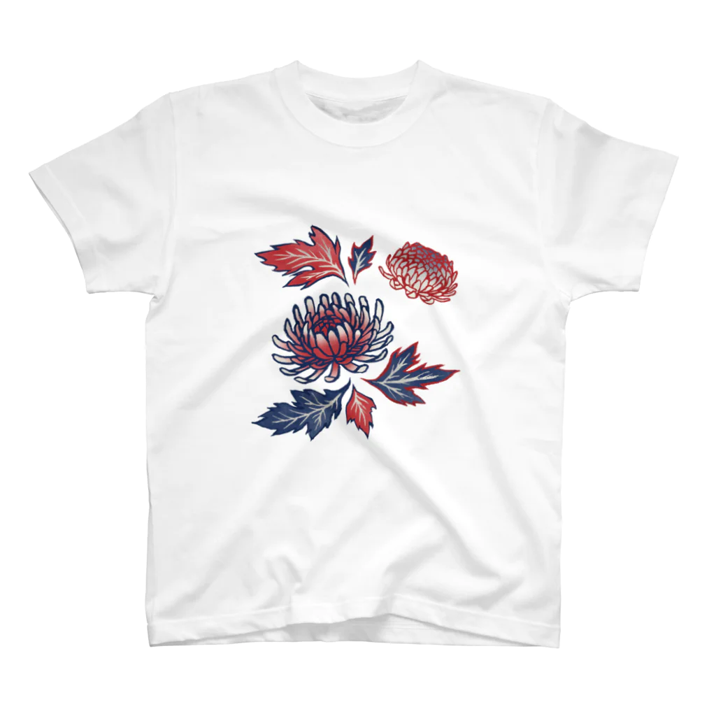 IZANAMI by Akane Yabushitaの【日本レトロ#03】菊 Regular Fit T-Shirt