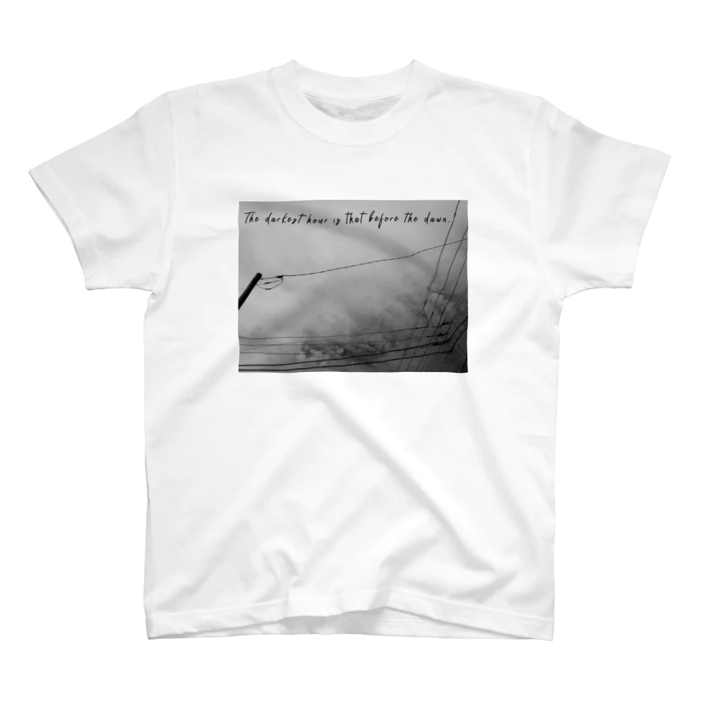 cooLunaのThe darkest hour is that before the dawn. Regular Fit T-Shirt