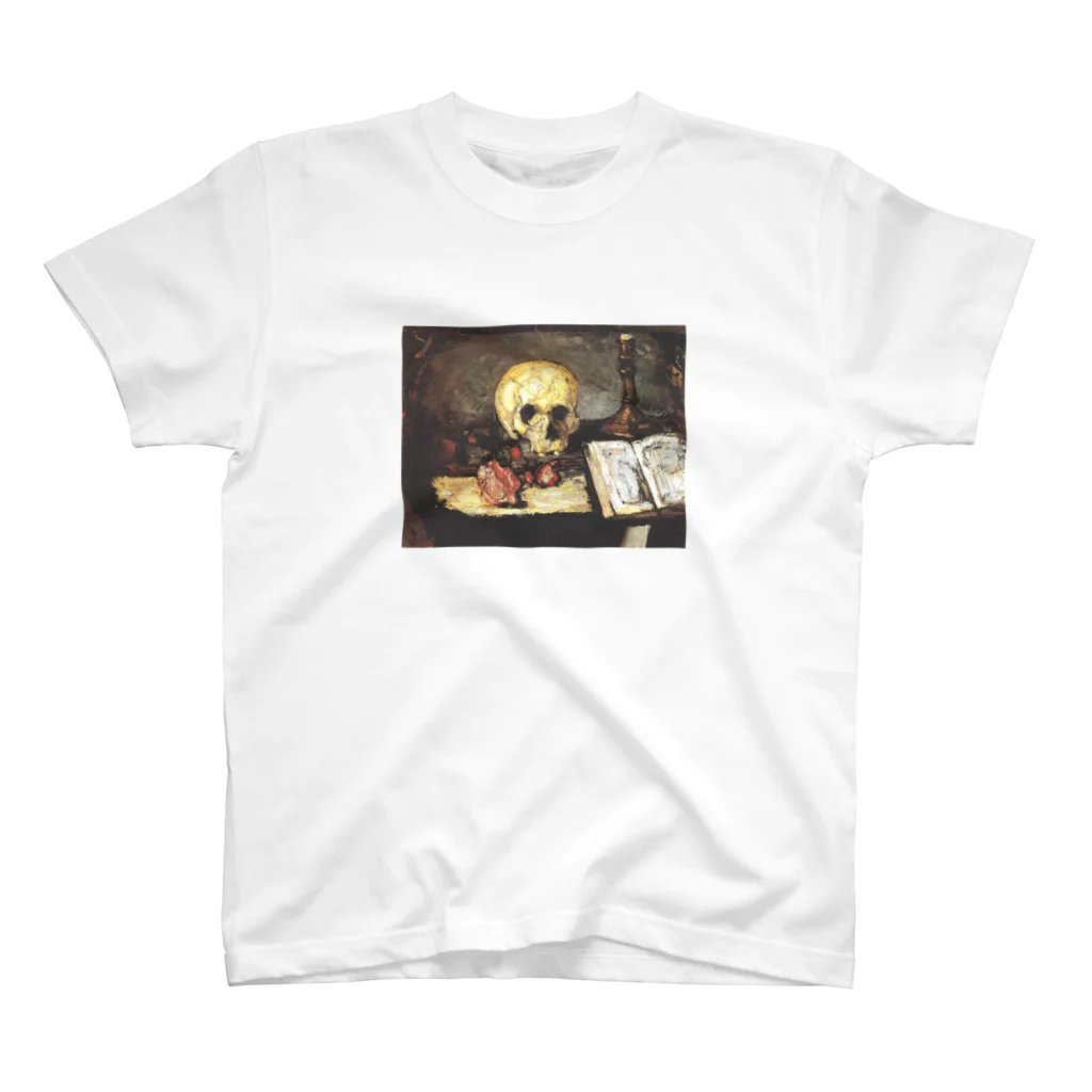 Art Baseのポール・セザンヌ / 1866 / Still life with skull, candle and book Paul Cezanne Regular Fit T-Shirt