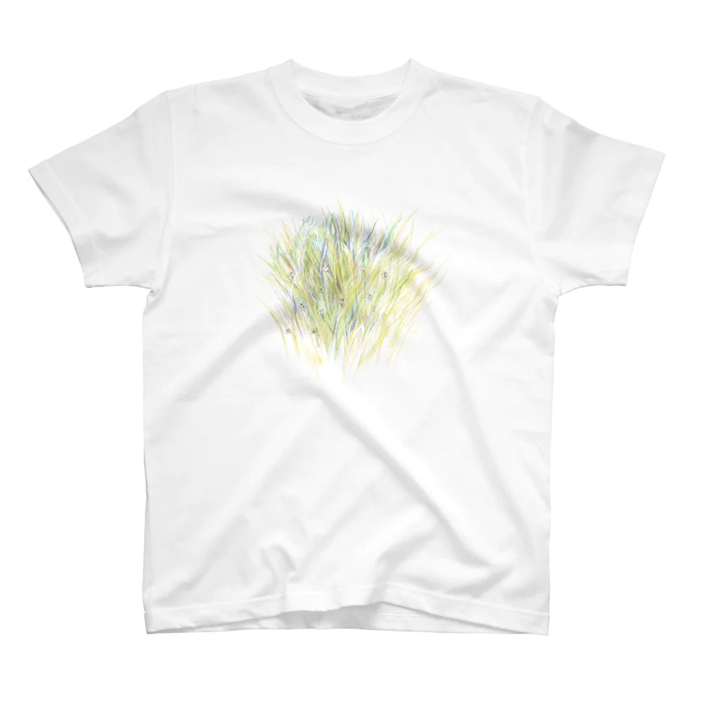 ヒャクブハルコの草をじっと Regular Fit T-Shirt