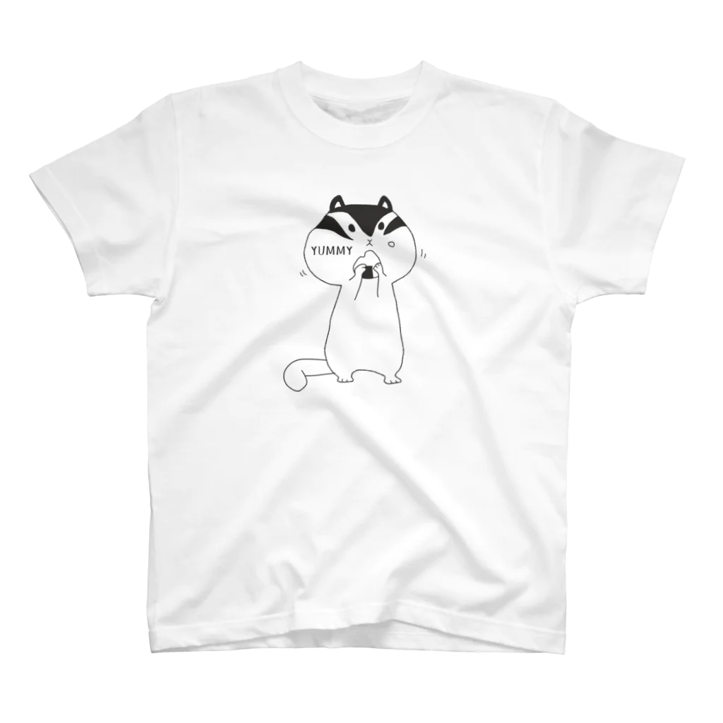 horned owlのおにぎりを食べるリスさん Regular Fit T-Shirt