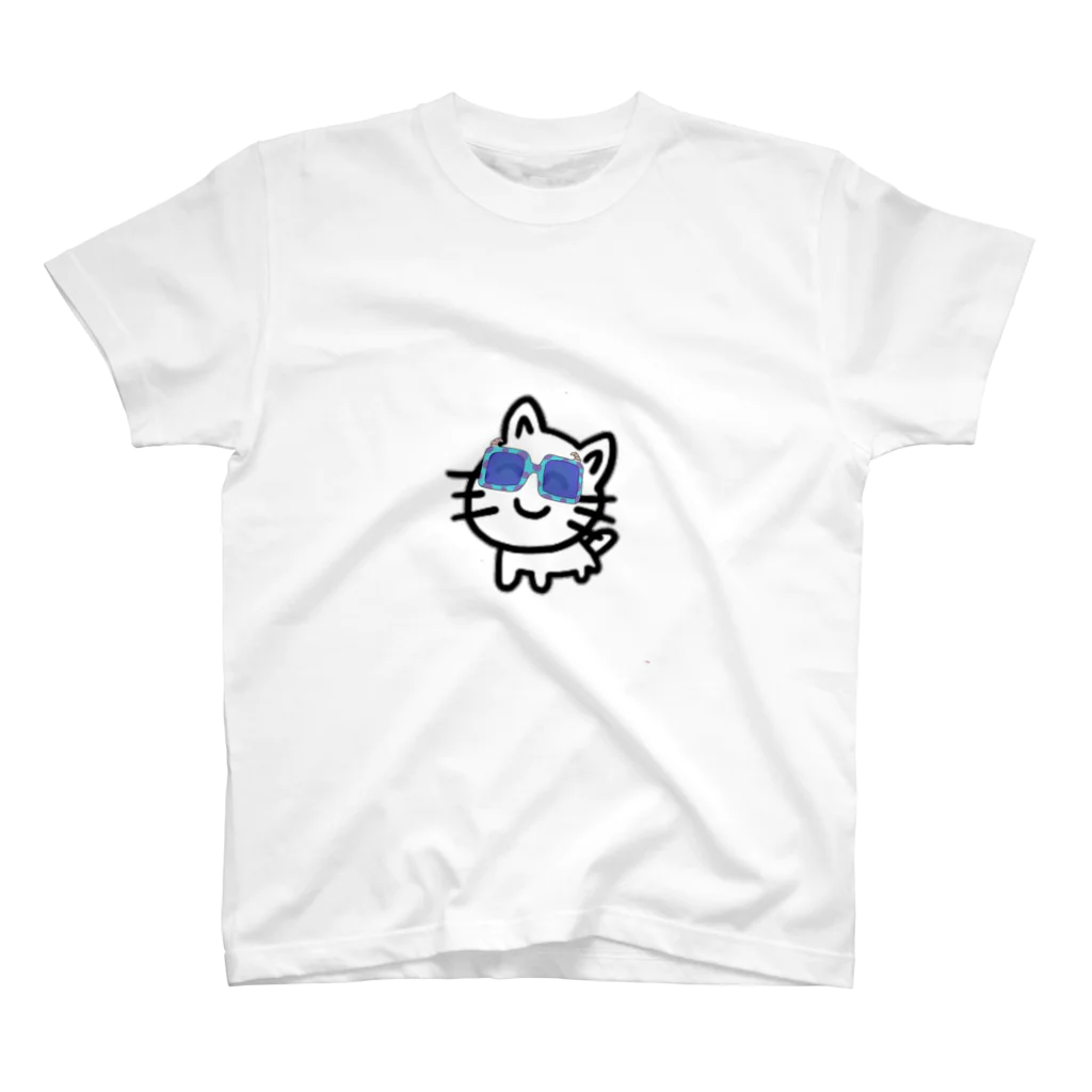 ろき＠🍎🍥のなるせ推しでなにがわるい スタンダードTシャツ