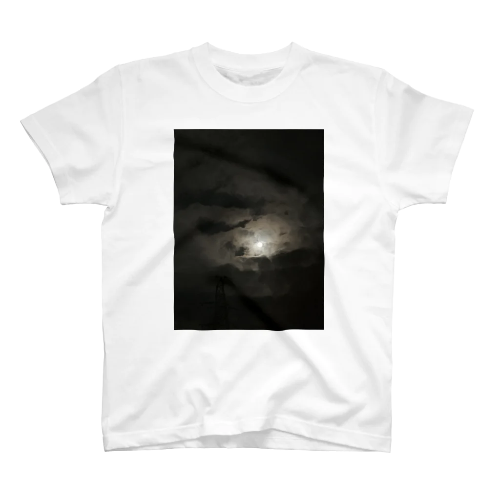 モチモッチー ショップの荒野の夜空 スタンダードTシャツ