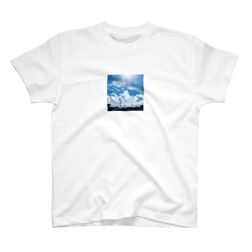 Teslaの夏の空 スタンダードTシャツ