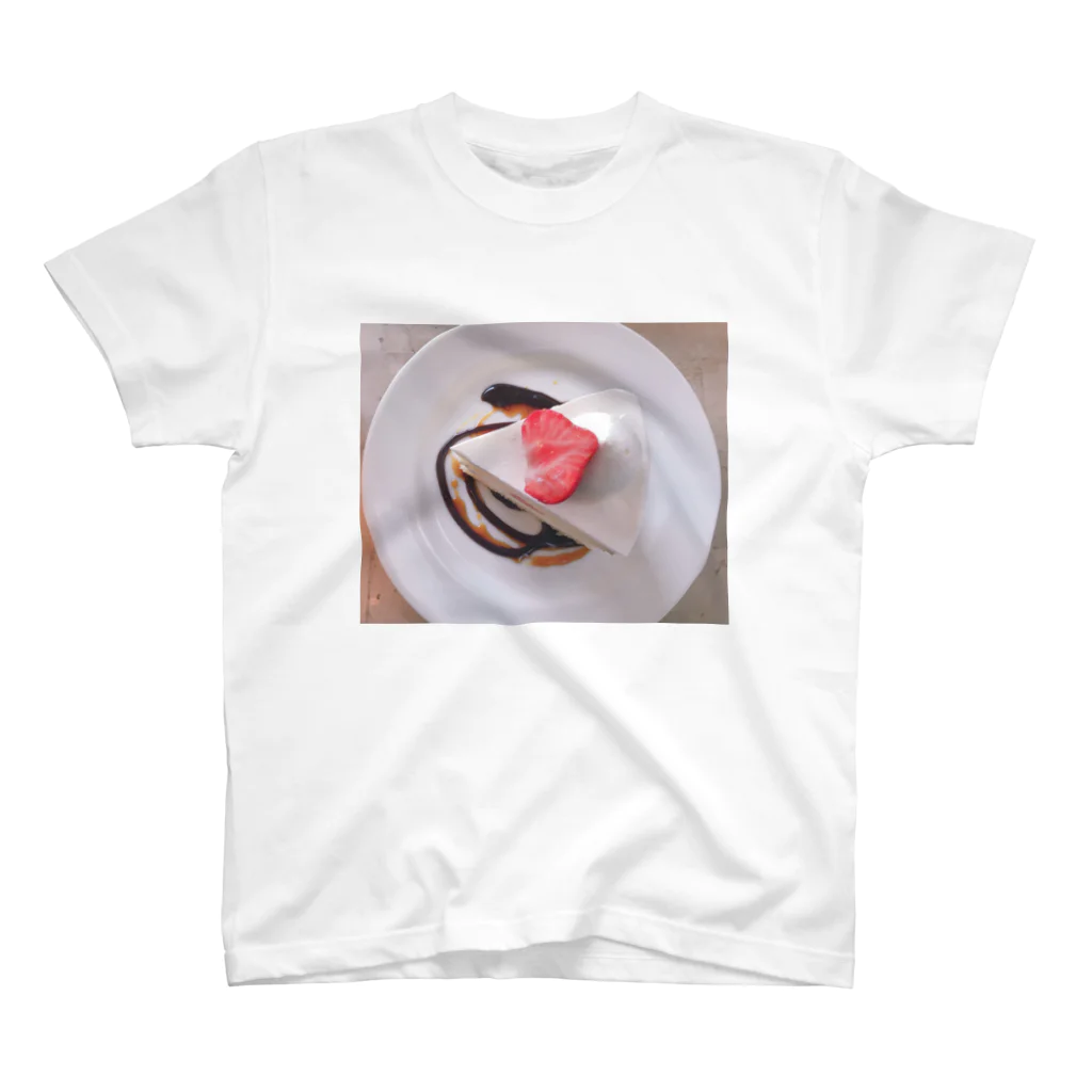 amaiamakunaiのショートケーキ Regular Fit T-Shirt