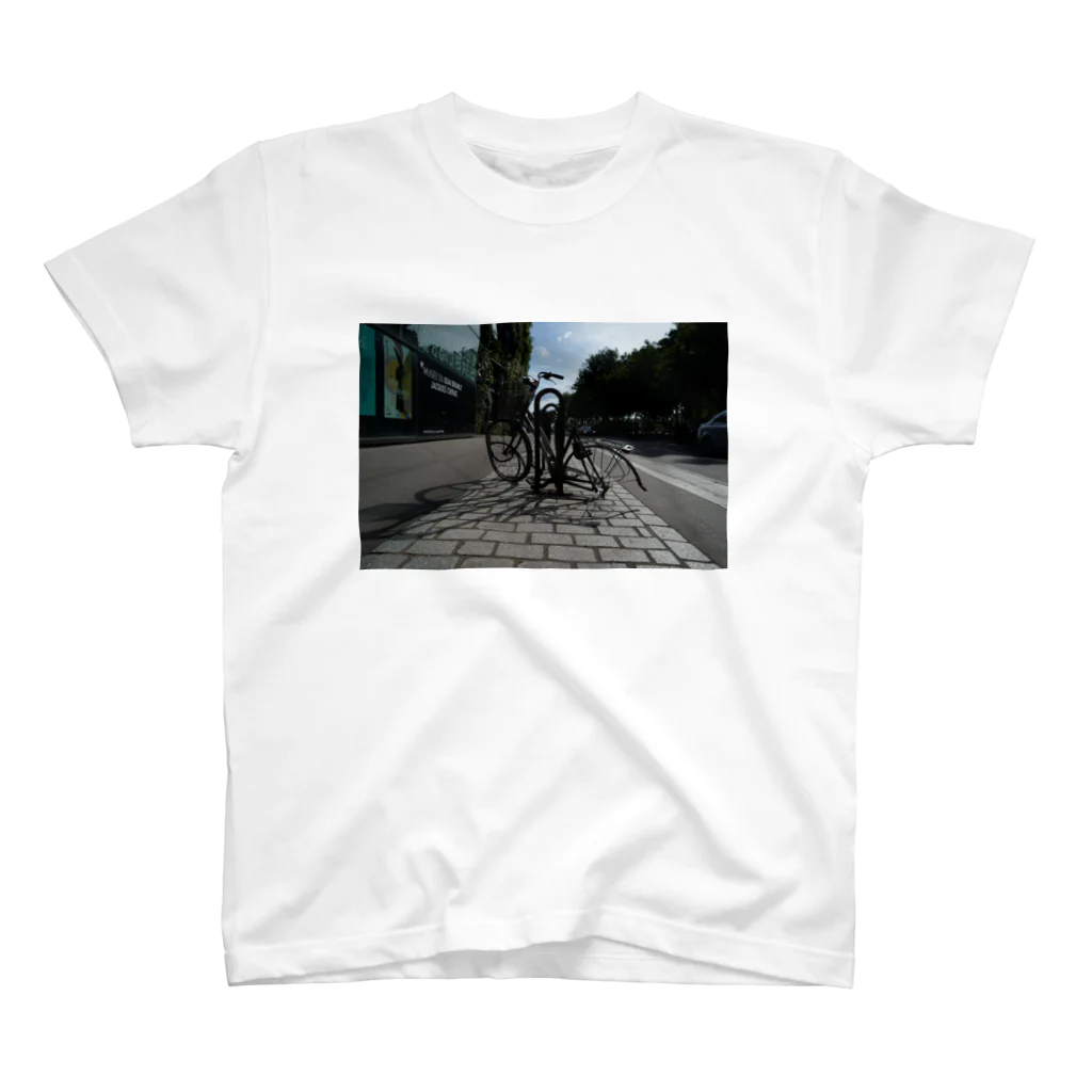 よーだの哀しい自転車 スタンダードTシャツ