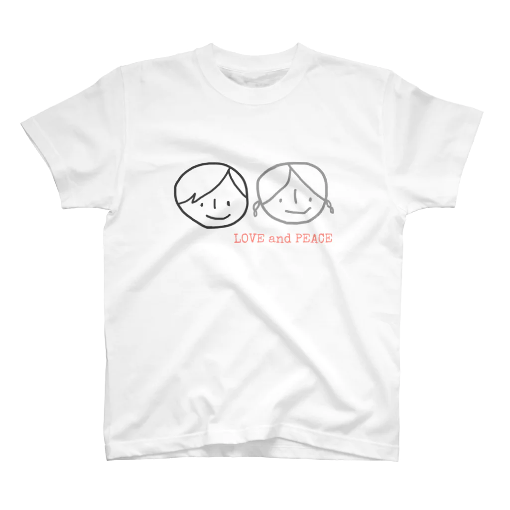 ちえのLOVE &PEACE Regular Fit T-Shirt