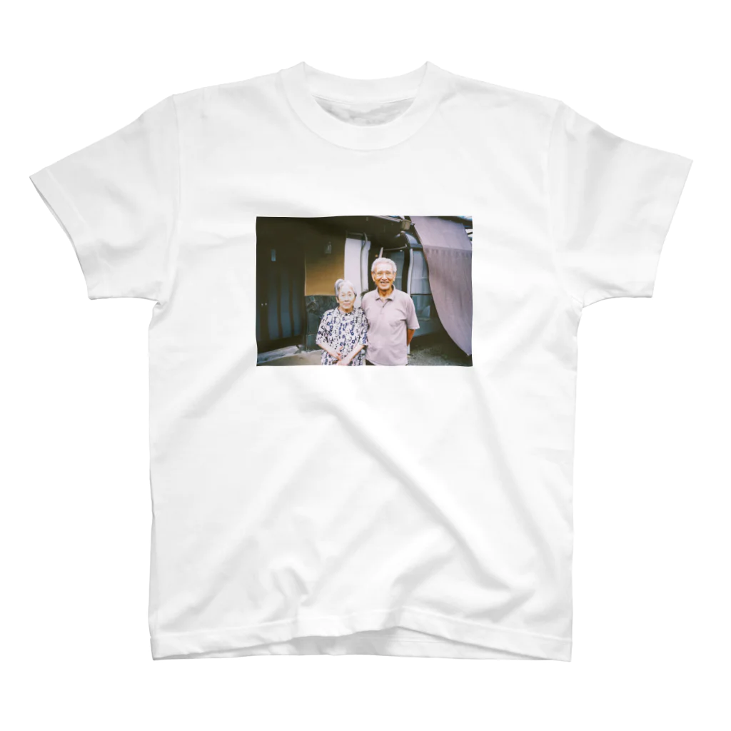 246246246の祖父母2 Regular Fit T-Shirt