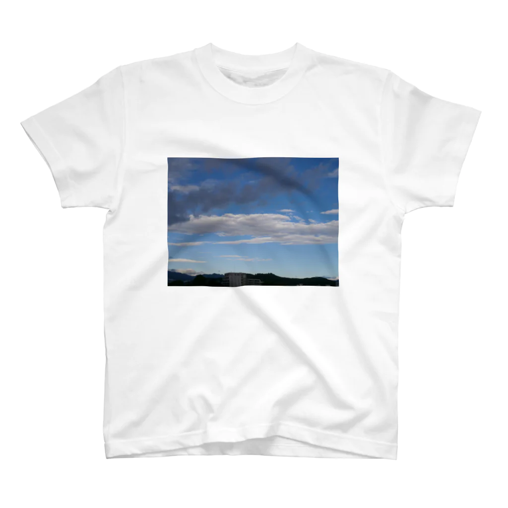 E・M・Iの空 スタンダードTシャツ