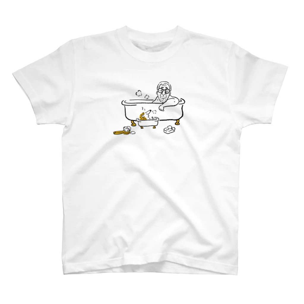 senna009のOldman in the bath Regular Fit T-Shirt