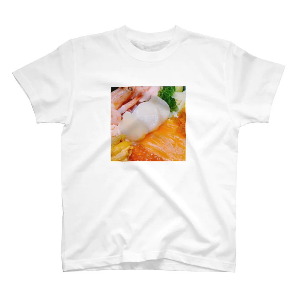 おひるねの海鮮丼 スタンダードTシャツ